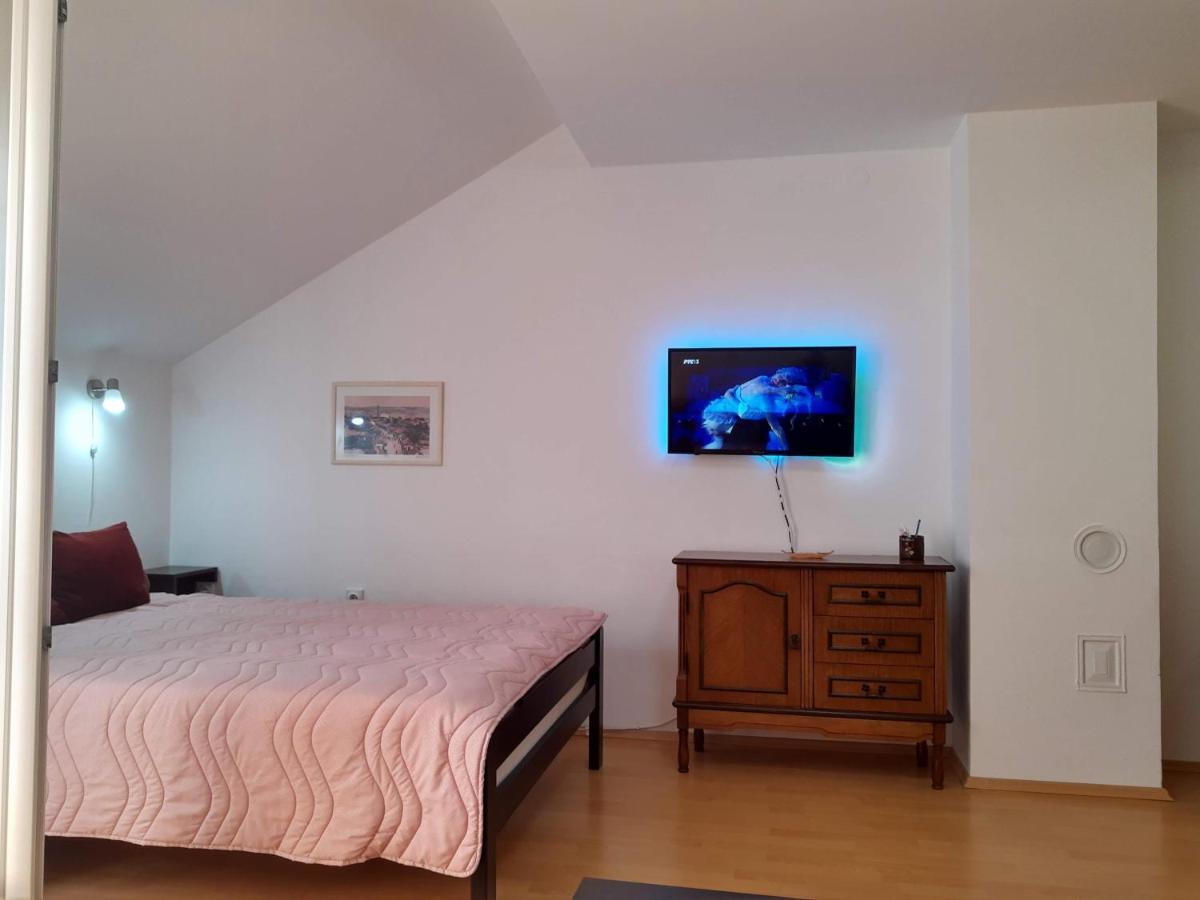 Sky Apartman 소코 반자 외부 사진