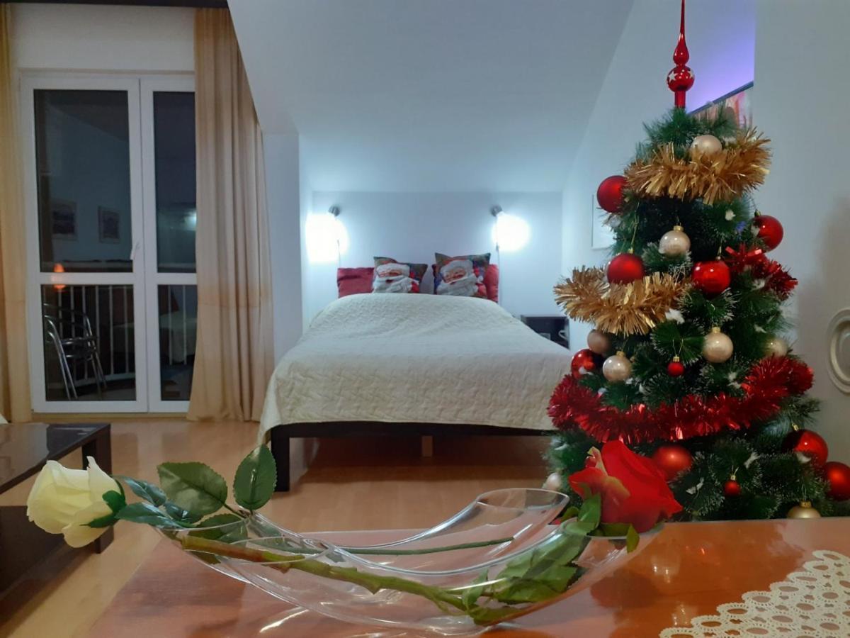 Sky Apartman 소코 반자 외부 사진